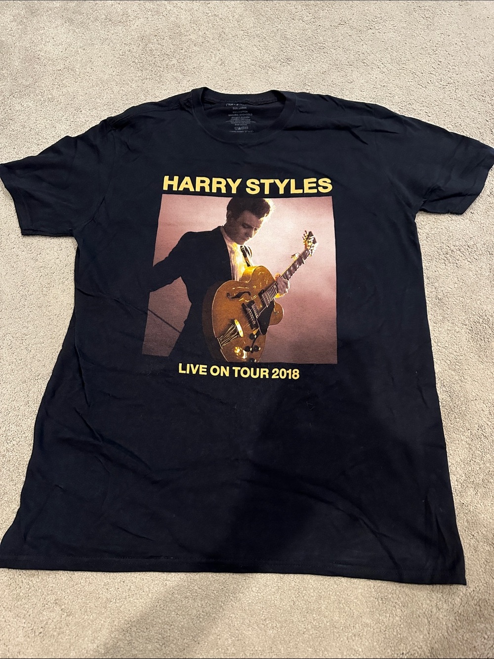 Harry Styles Merch - Live On Tour 2018 Tshirt